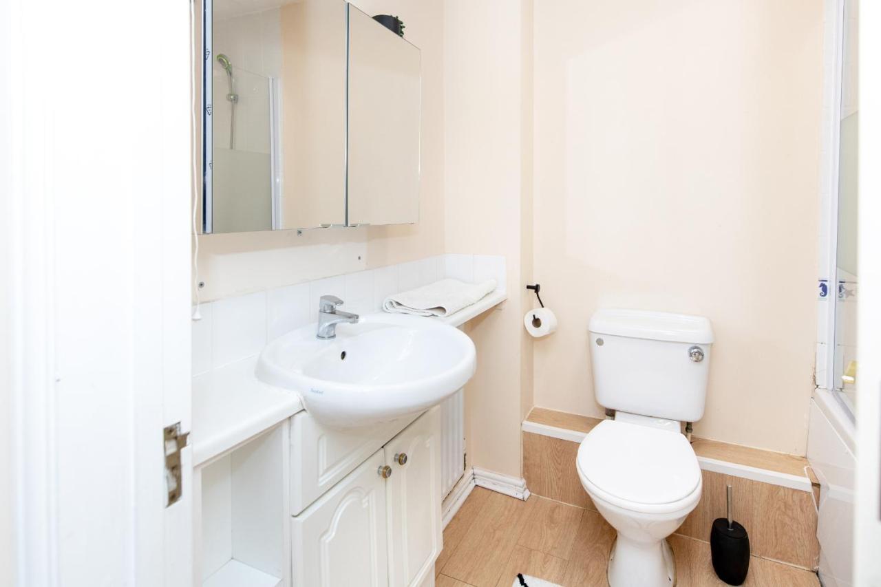 Escape The Matrix - 2 Bed Flat In City Centre With Free Parking Саутгемптон Екстер'єр фото